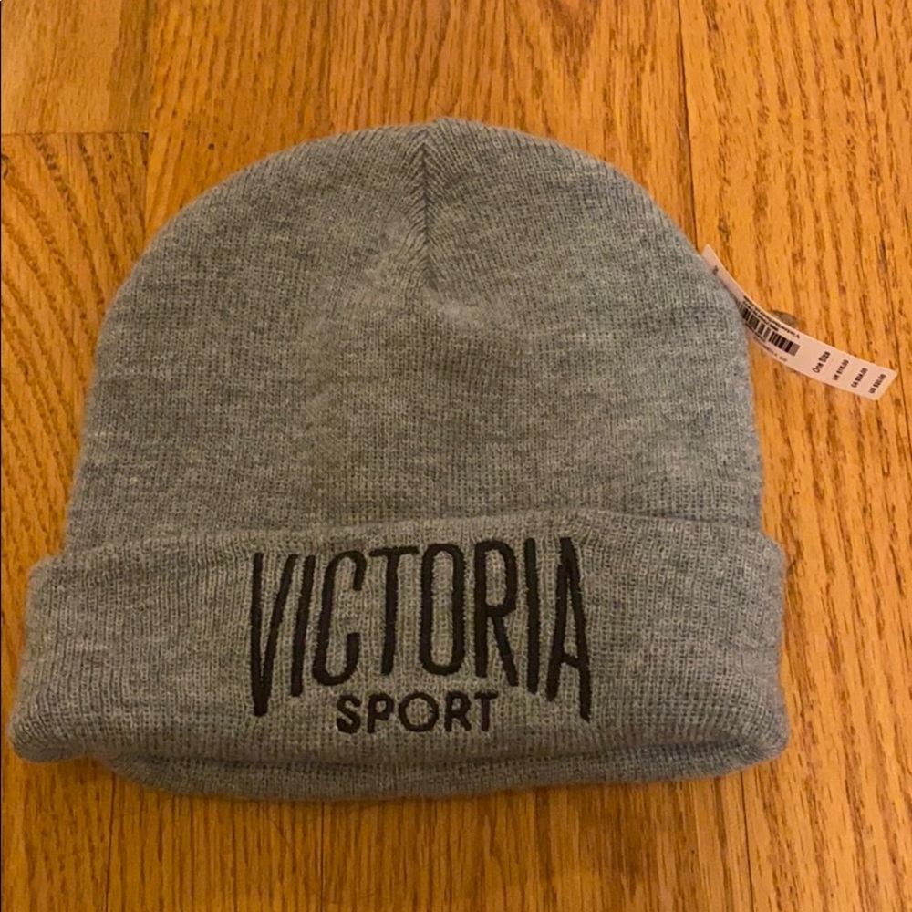 NWT Victoria’s Secret Sport limited edition beanie